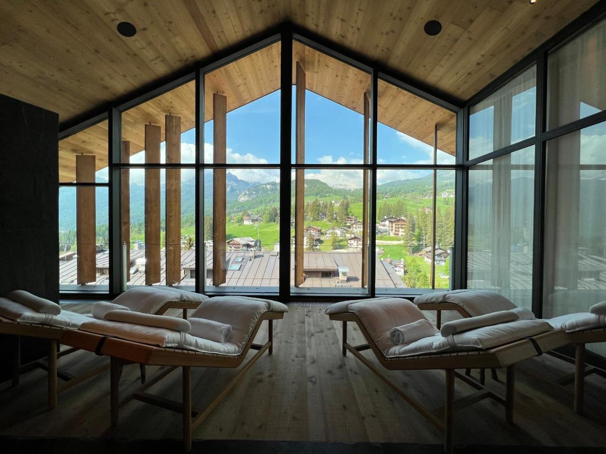 Hotel De Len Cortina dʼAmpezzo Exteriér fotografie